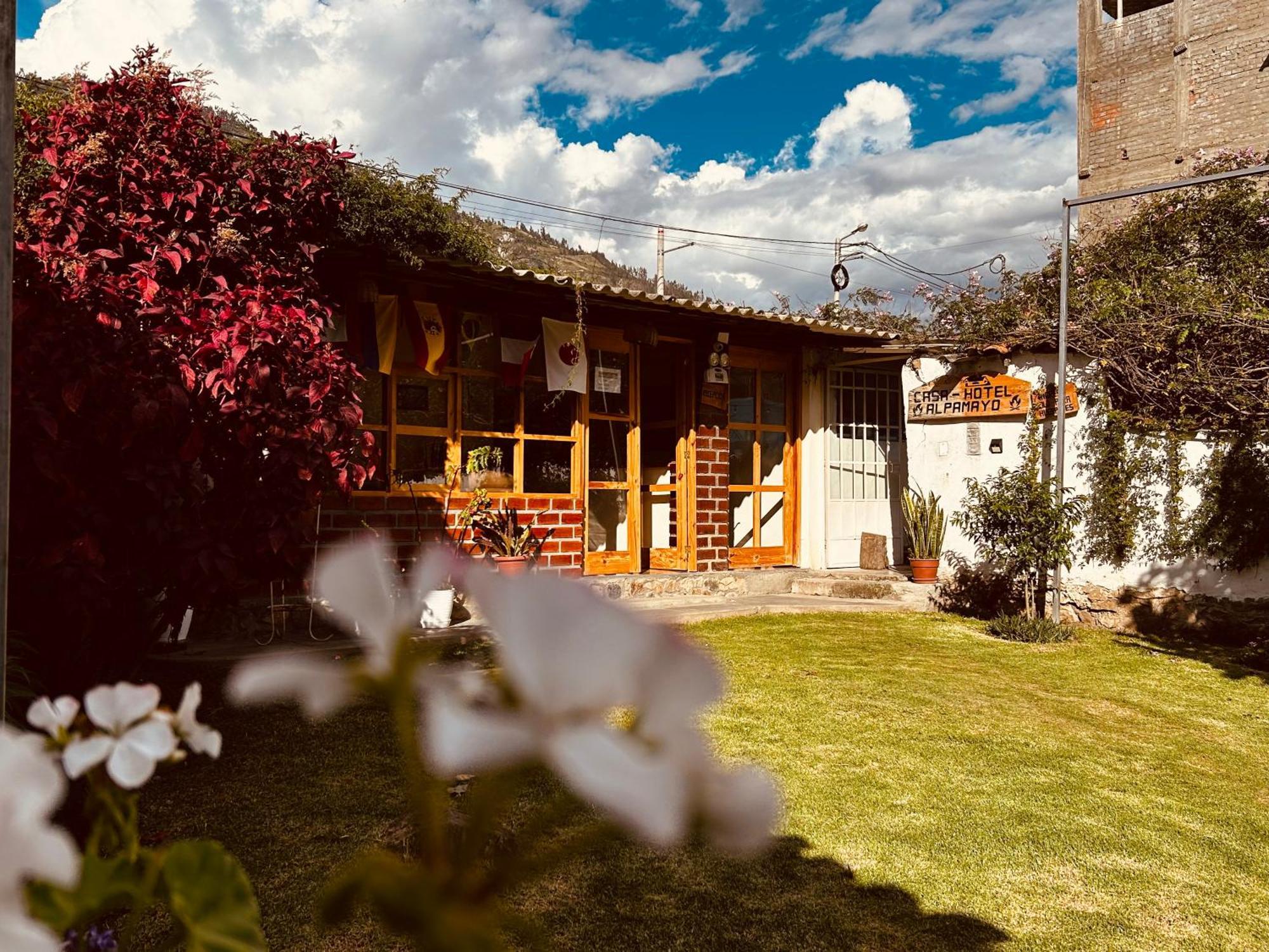 Yungay Alpamayo Casa Hotel - Restaurante מראה חיצוני תמונה
